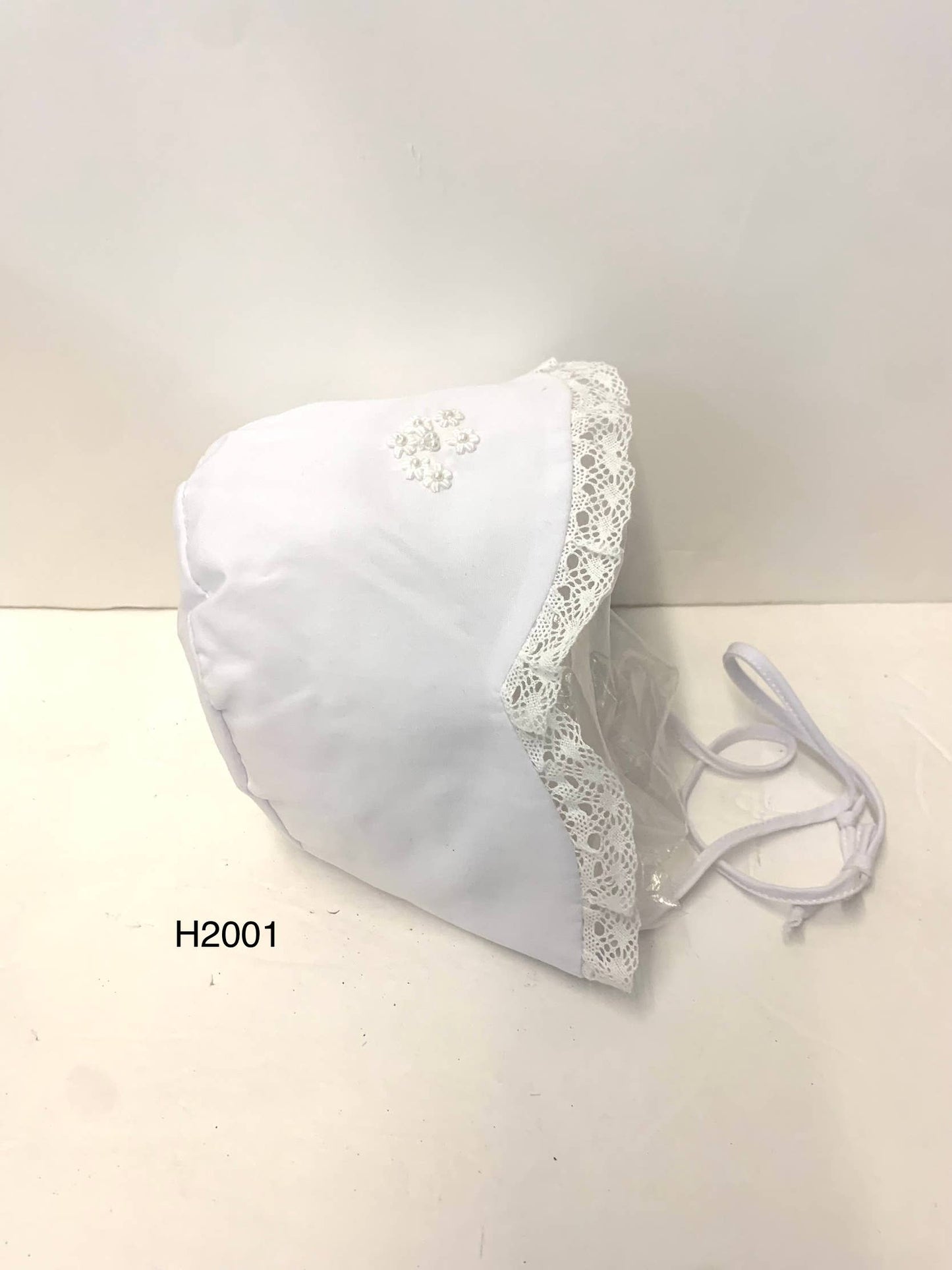 H2001 Delicate Baby Bonnet