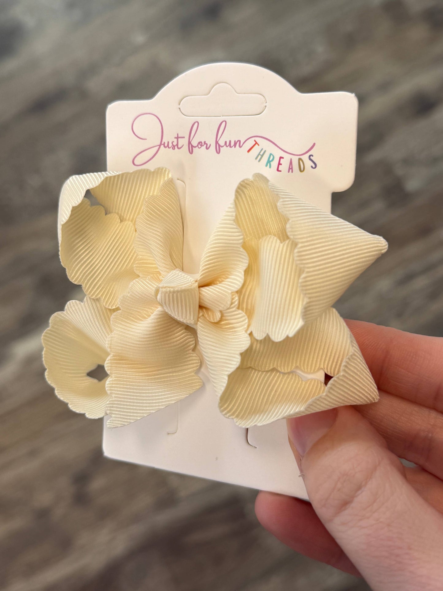 Just For Fun Threads - Scallop Edge Hair Bows