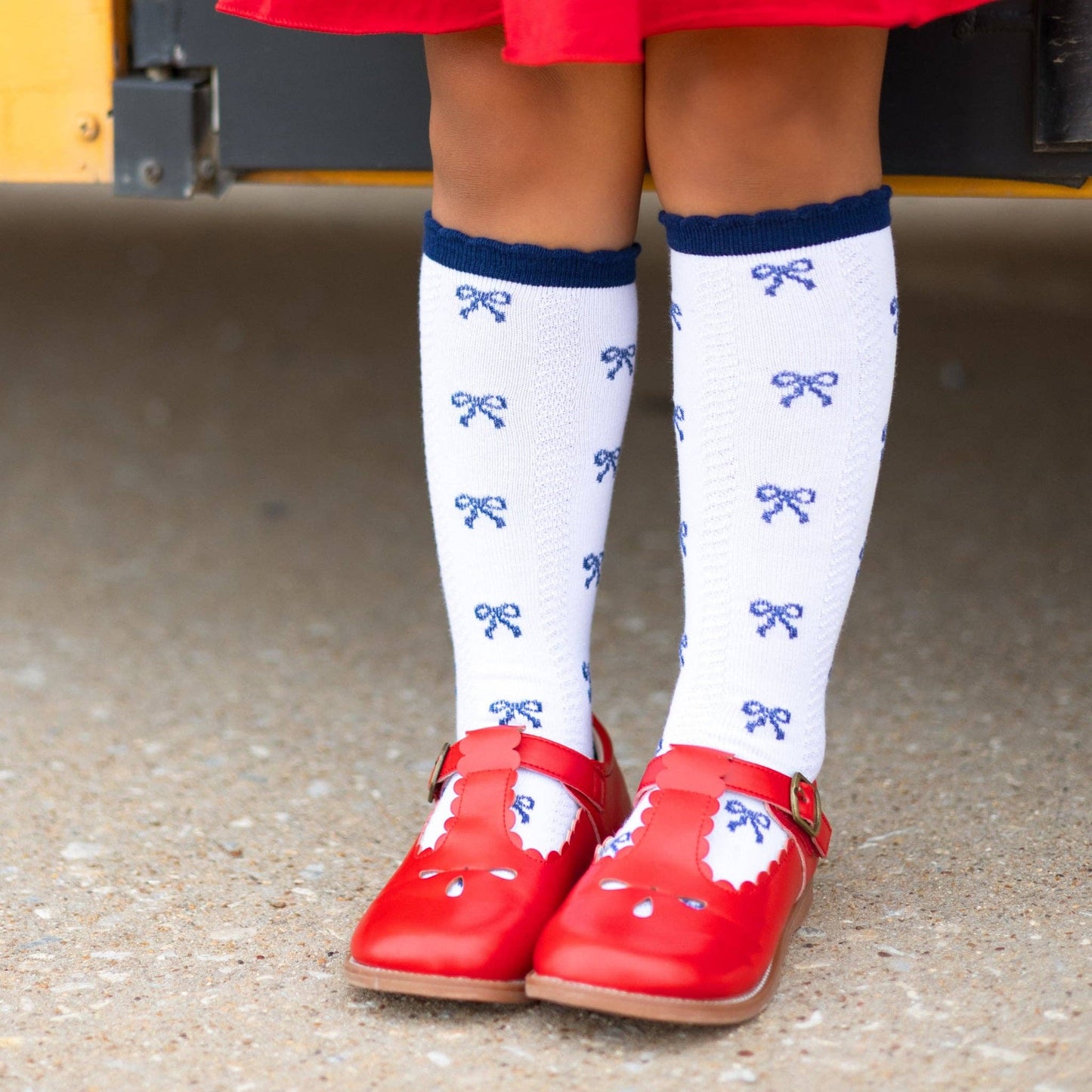Little Stocking Co. - Navy Bow Scalloped Knee Socks