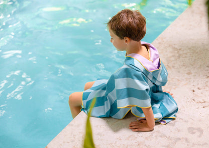 Quut Toys - Quut Ponchos for Swim & Beach, Compact, Quick Dry, Side snap