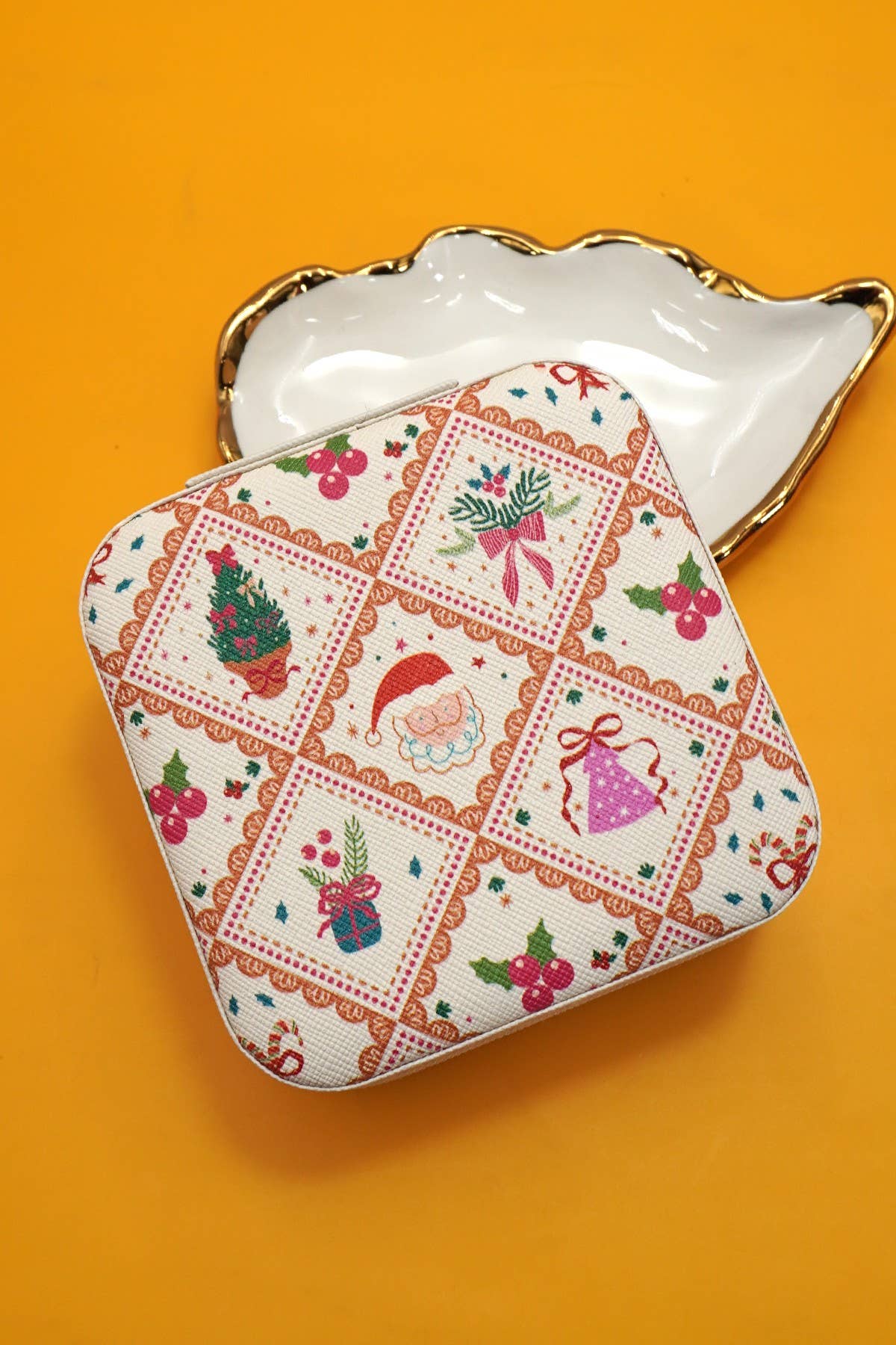 JOSSLYN by wall to wall - DESIGNED JEWELRY ORGANIZER TRAVEL BOX CASE | 40P566-CHRISTMA