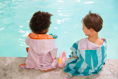 Quut Toys - Quut Ponchos for Swim & Beach, Compact, Quick Dry, Side snap