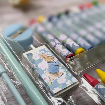 Robert Frederick Ltd - Peter Rabbit Children's 42 Piece Art Set - For Ages 3 to 8 Years - Includes Paints and Crayons