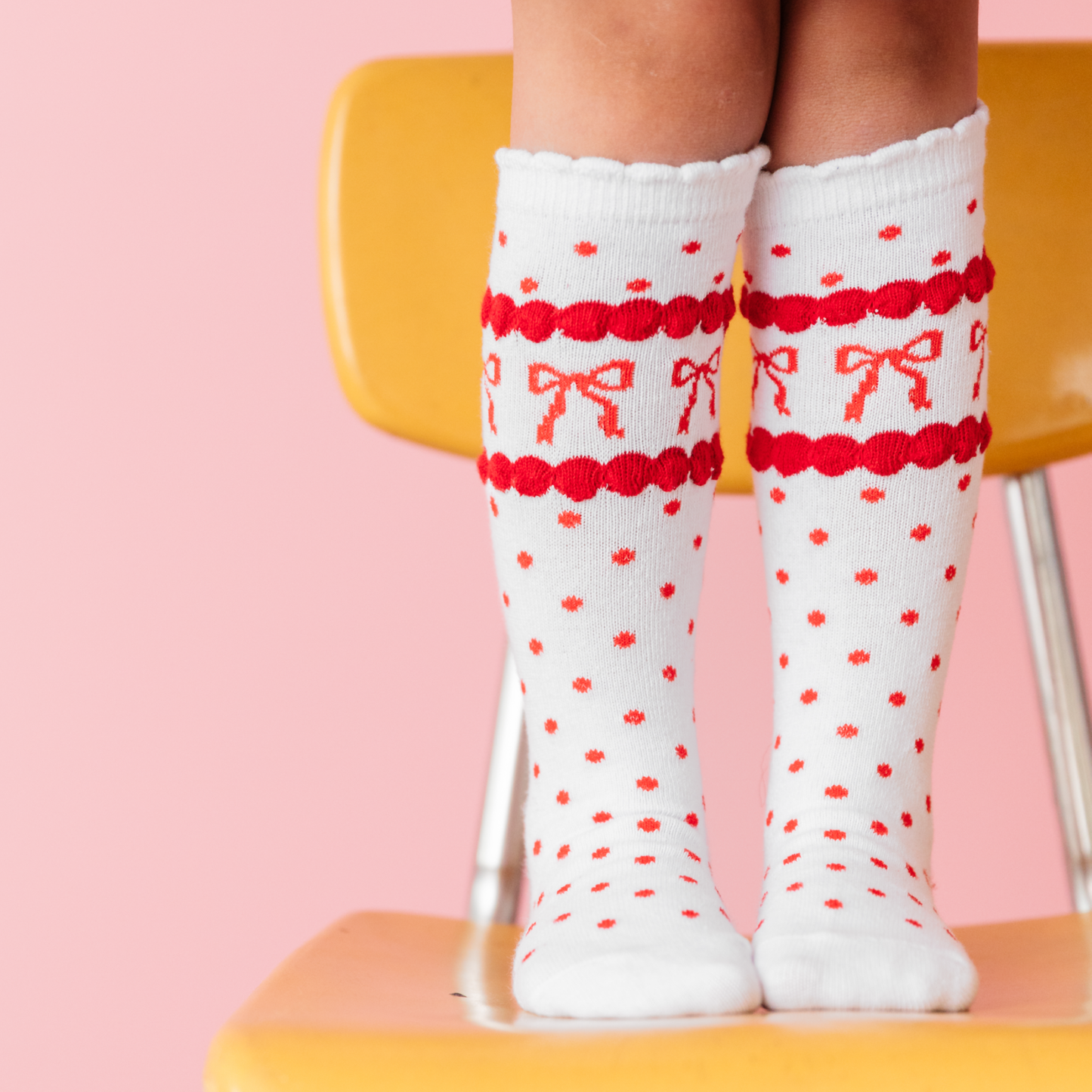 Little Stocking Co. - Red Bow Scalloped Knee Socks