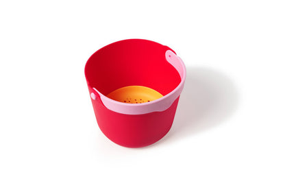 Quut Toys - Quut Bucki - Bucket & Sand Sifter. Beach Sand and Pool Toy.