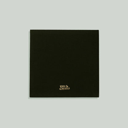 Paige Tate & Co. - Our Christmas Story: A Keepsake and Memory Book for Families