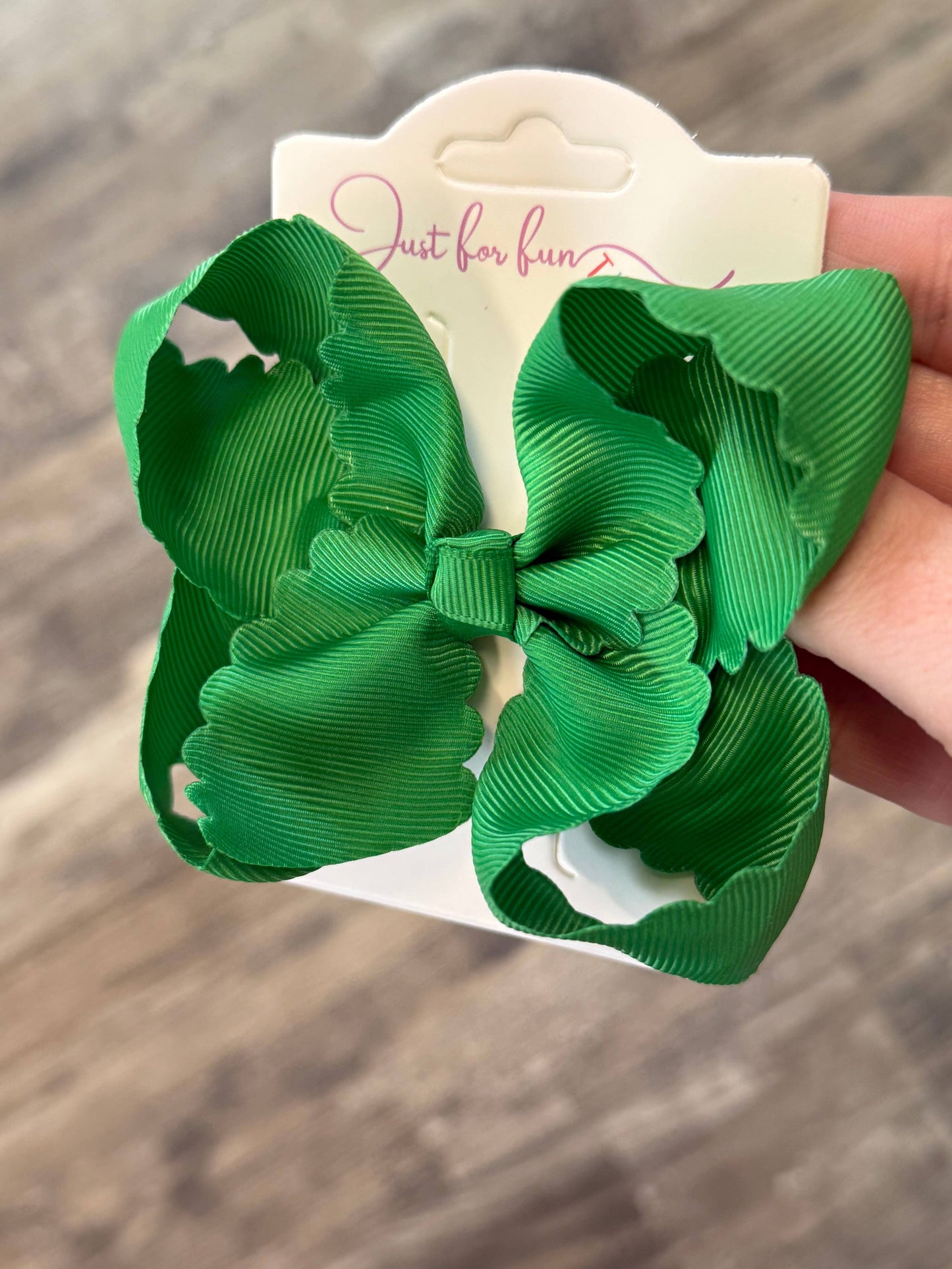 Just For Fun Threads - Scallop Edge Hair Bows
