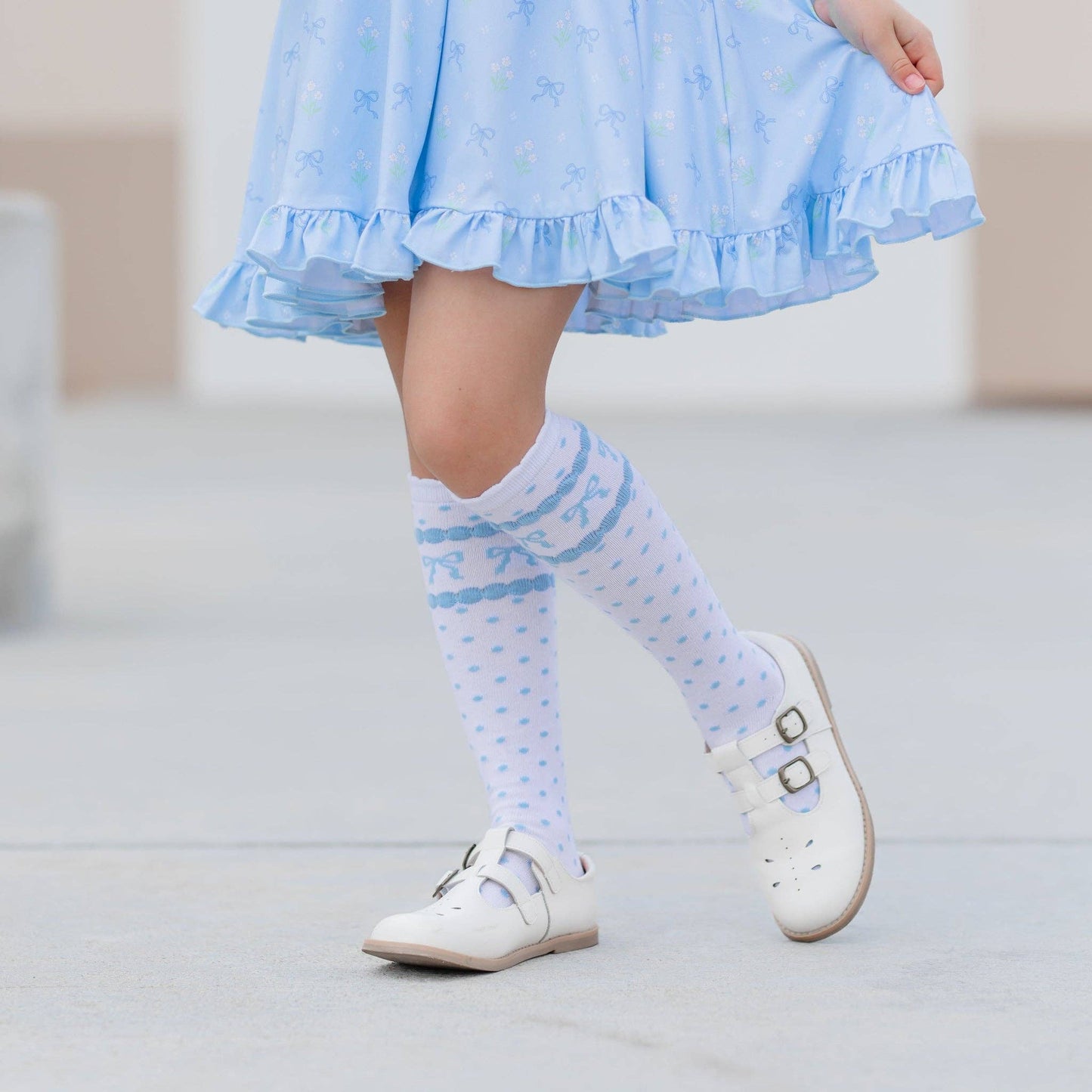 Little Stocking Co. - Blue Bow Scalloped Knee Socks